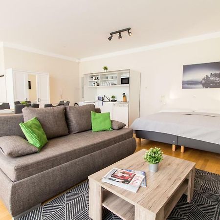Apartment Kaiserstrasse Vienna Luaran gambar