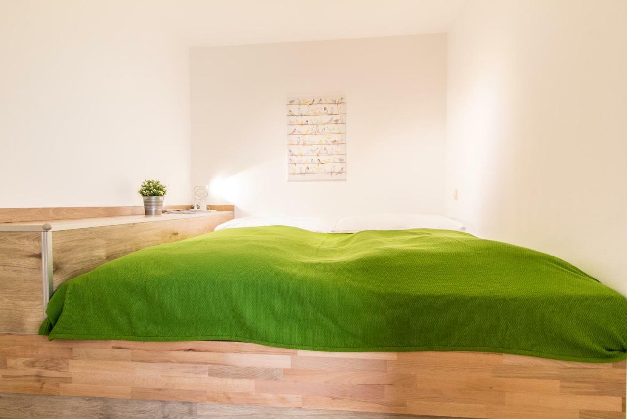 Apartment Kaiserstrasse Vienna Luaran gambar