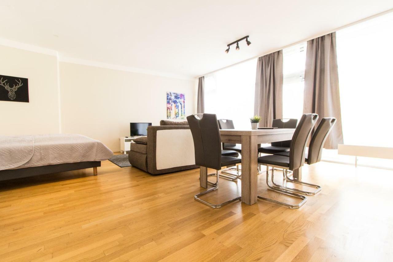 Apartment Kaiserstrasse Vienna Luaran gambar